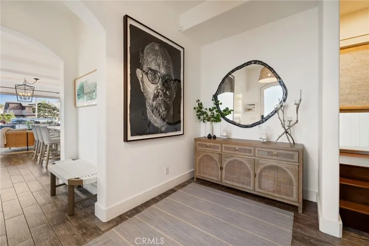 61 The Colonnade, Long Beach, California 90803