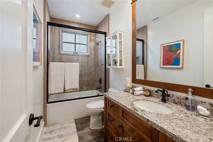 61 The Colonnade, Long Beach, California 90803