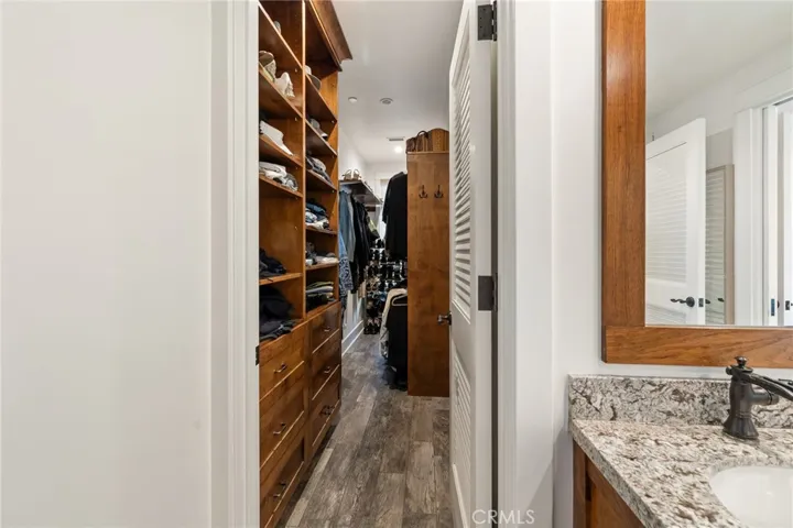 61 The Colonnade, Long Beach, California 90803