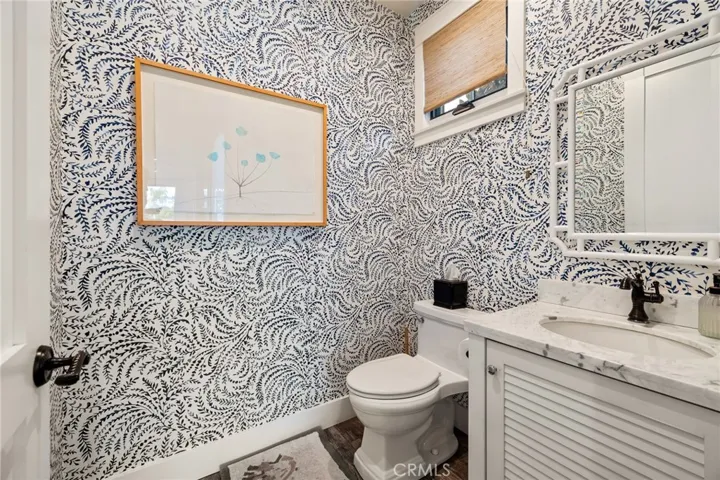 61 The Colonnade, Long Beach, California 90803