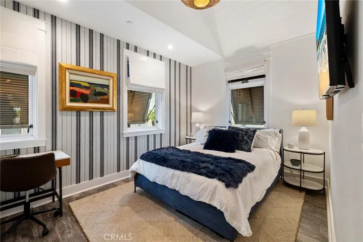 61 The Colonnade, Long Beach, California 90803