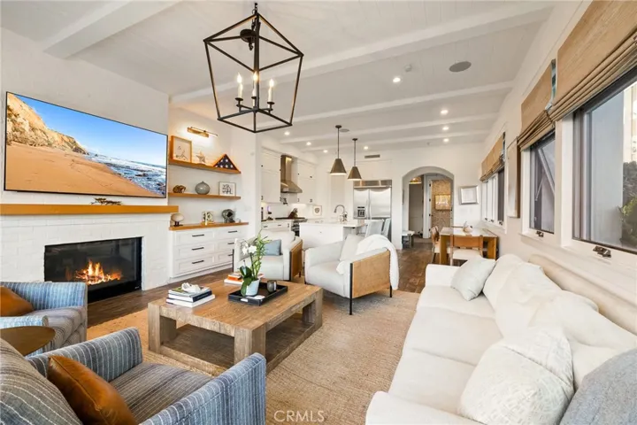 61 The Colonnade, Long Beach, California 90803