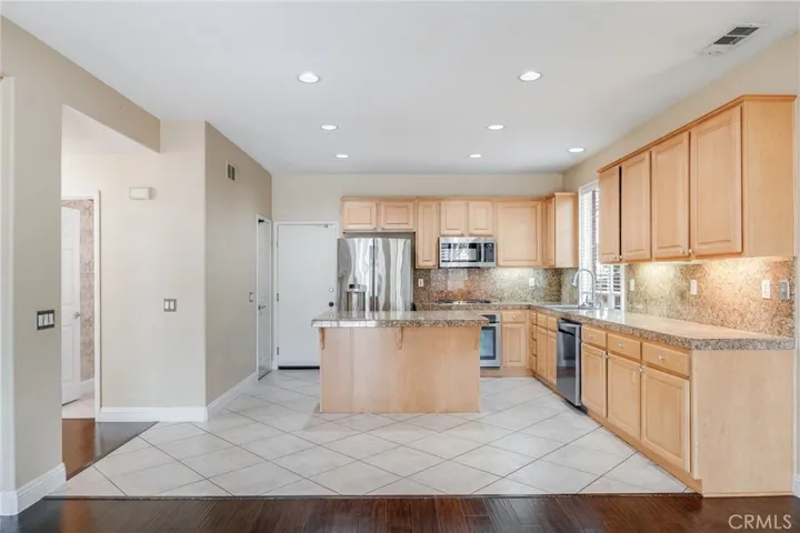 11761 Fricker Ave, Tustin, California 92782
