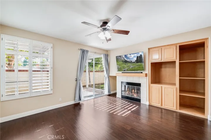 11761 Fricker Ave, Tustin, California 92782
