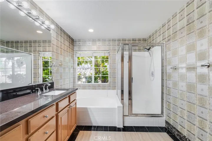 11761 Fricker Ave, Tustin, California 92782