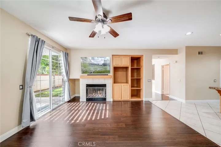 11761 Fricker Ave, Tustin, California 92782