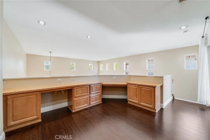 11761 Fricker Ave, Tustin, California 92782