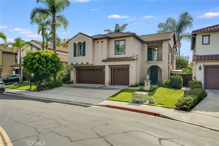 11761 Fricker Ave, Tustin, California 92782