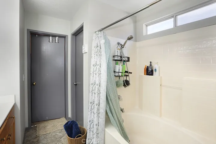 855 Blossomcreek, Corona, California 92878