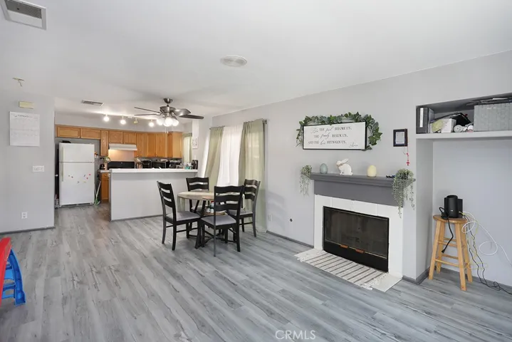 855 Blossomcreek, Corona, California 92878
