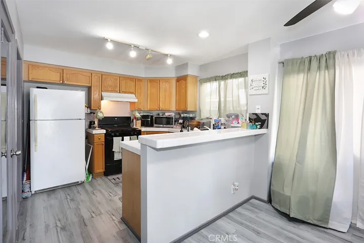 855 Blossomcreek, Corona, California 92878