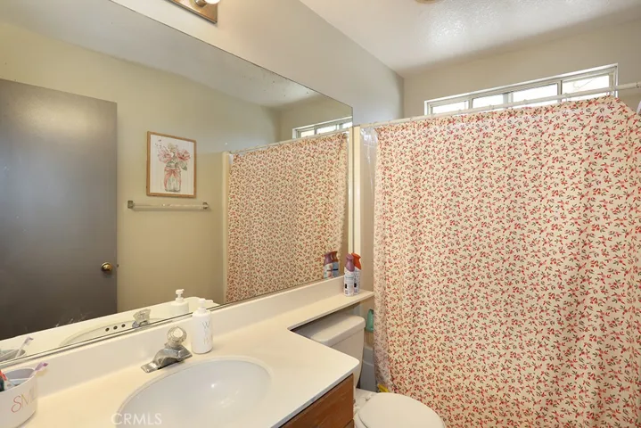 855 Blossomcreek, Corona, California 92878
