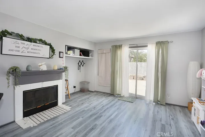 855 Blossomcreek, Corona, California 92878
