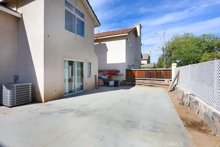 855 Blossomcreek, Corona, California 92878