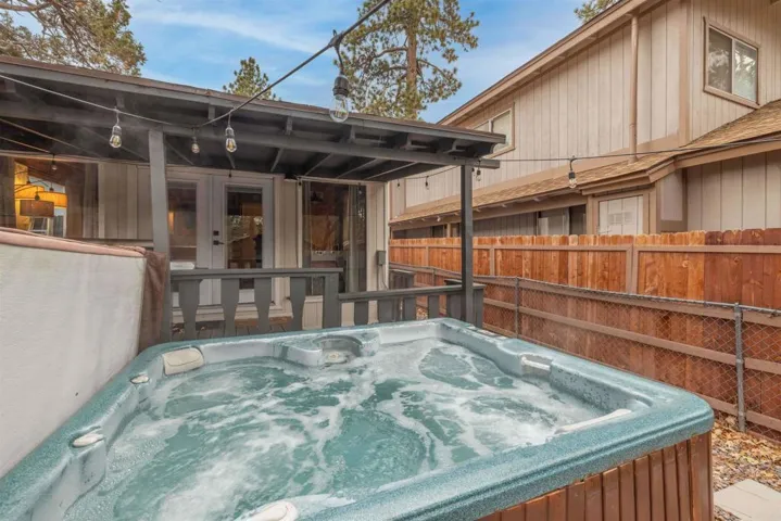 271 Leonard Ln, Sugarloaf, California 92386