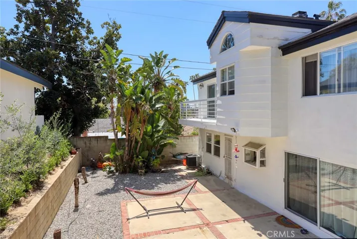 1412 N Louise Street, Glendale, California 91207