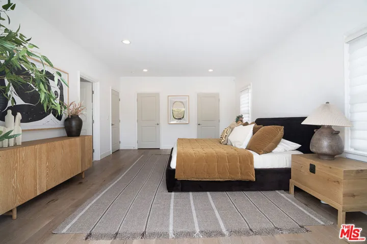 921 S Sierra Bonita Avenue, Los Angeles, California 90036