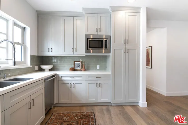 921 S Sierra Bonita Avenue, Los Angeles, California 90036