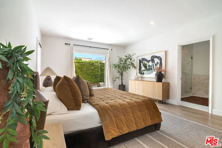 921 S Sierra Bonita Avenue, Los Angeles, California 90036