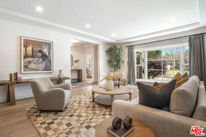921 S Sierra Bonita Avenue, Los Angeles, California 90036