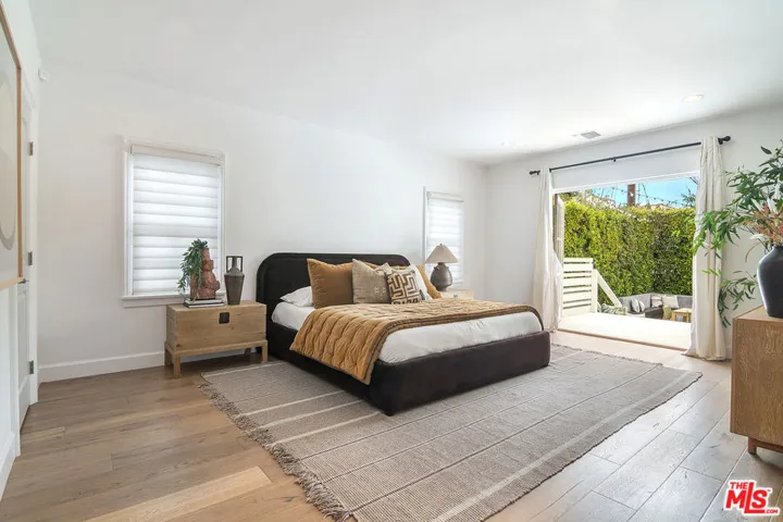 921 S Sierra Bonita Avenue, Los Angeles, California 90036