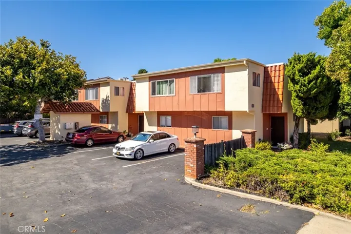 1470 Madonna, San Luis Obispo, California 93405