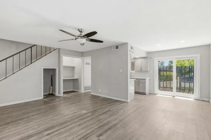 1806 Chinquapin Court C, Concord, California 94519 — photo 4