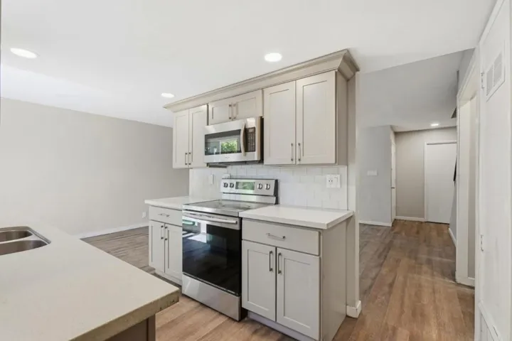1806 Chinquapin Court C, Concord, California 94519 — photo 5