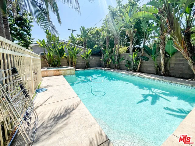 12612 Hatteras Street, Valley Village, California 91607