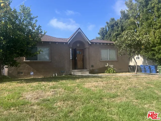 12612 Hatteras Street, Valley Village, California 91607
