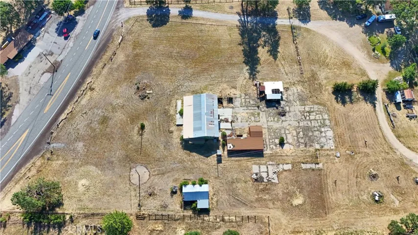 5331 Easy St, Yreka, California 96097