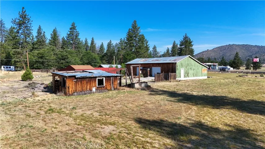 5331 Easy St, Yreka, California 96097
