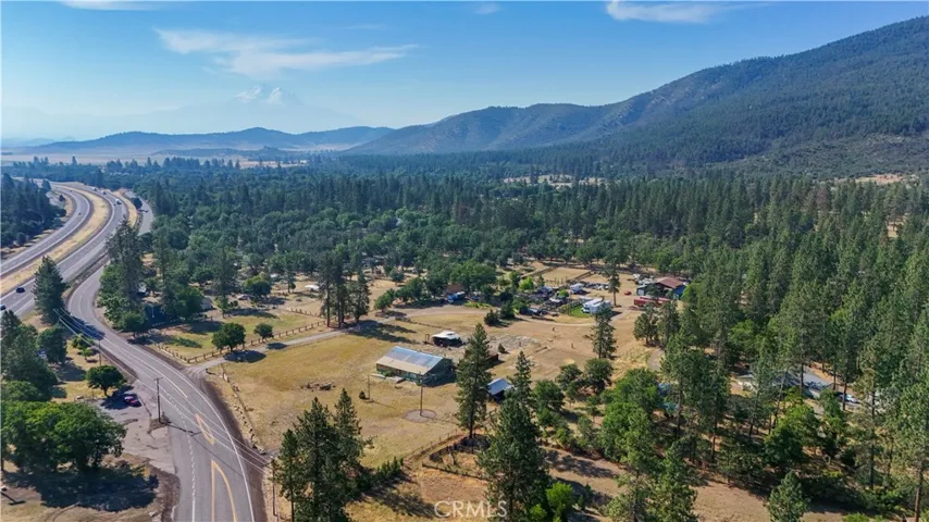 5331 Easy St, Yreka, California 96097
