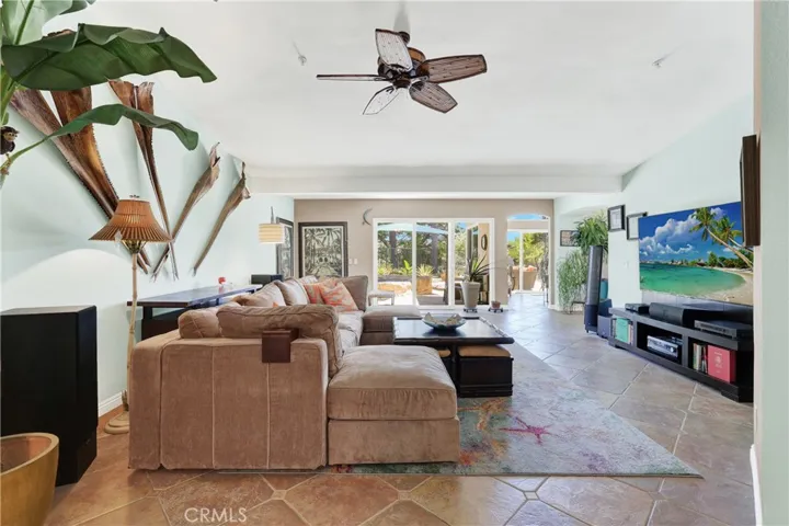 2912 Estancia, San Clemente, California 92673