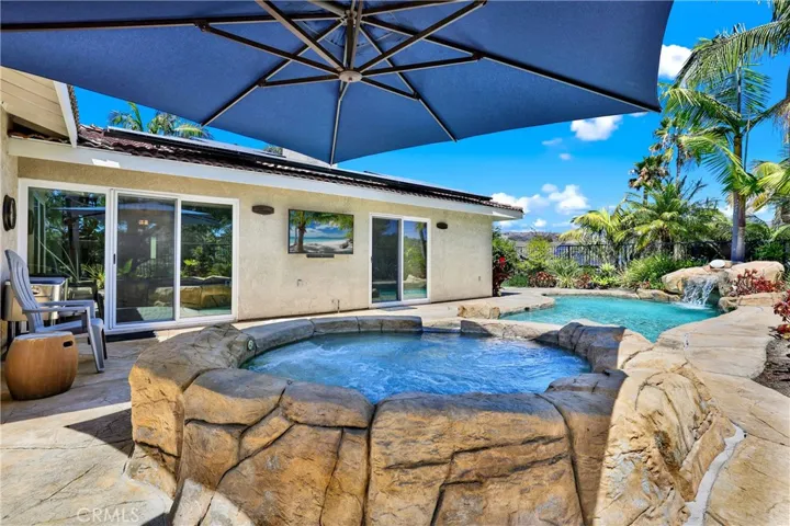 2912 Estancia, San Clemente, California 92673