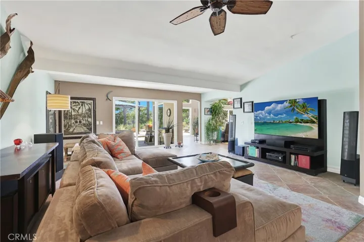 2912 Estancia, San Clemente, California 92673