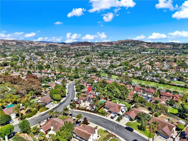 2912 Estancia, San Clemente, California 92673