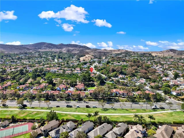 2912 Estancia, San Clemente, California 92673