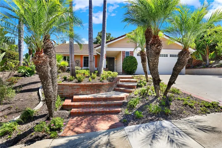 2912 Estancia, San Clemente, California 92673