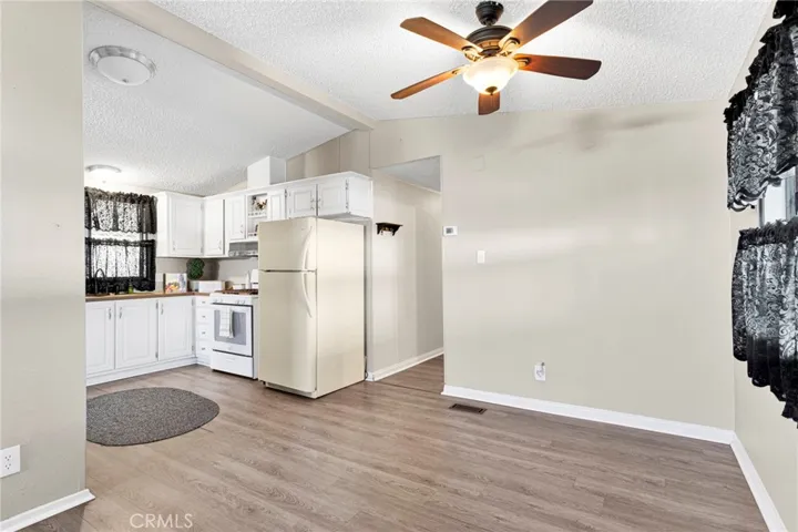 23456 Ottawa 28, Apple Valley, California 92308