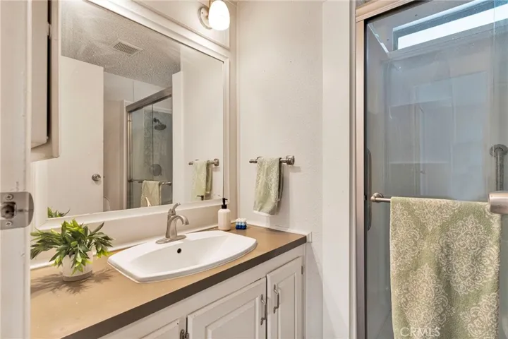 23456 Ottawa 28, Apple Valley, California 92308