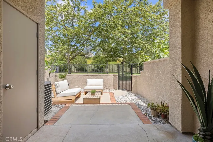 21852 Bahamas 16, Mission Viejo, California 92692