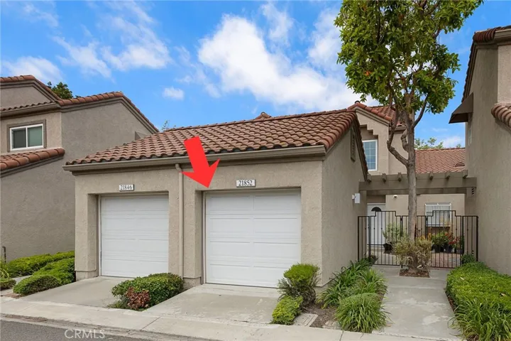 21852 Bahamas 16, Mission Viejo, California 92692