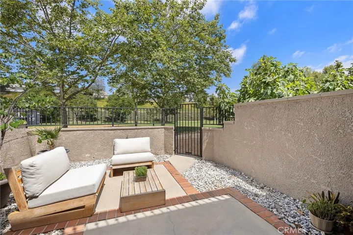 21852 Bahamas 16, Mission Viejo, California 92692