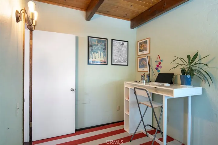162 C Lane, Lake Arrowhead, California 92352
