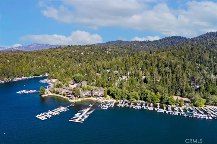 162 C Lane, Lake Arrowhead, California 92352