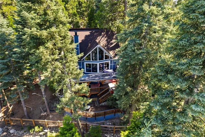 162 C Lane, Lake Arrowhead, California 92352