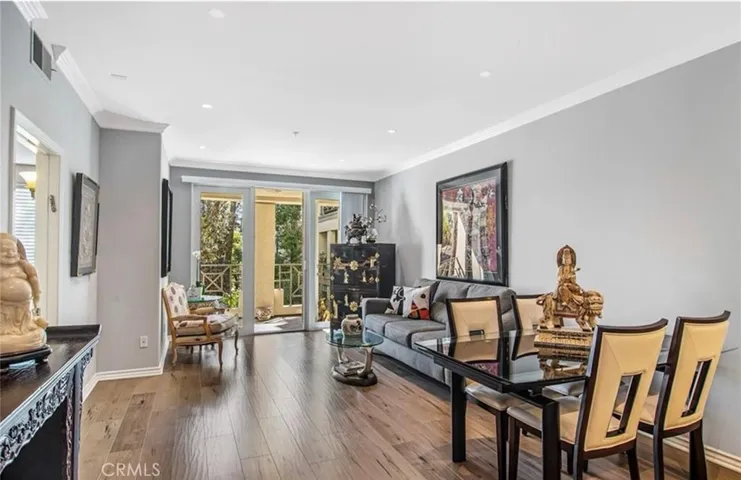 2233 Martin 201, Irvine, California 92612