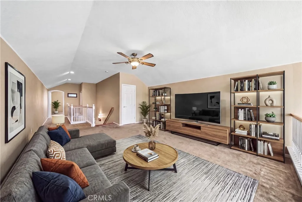 Upstairs Loft / Living area