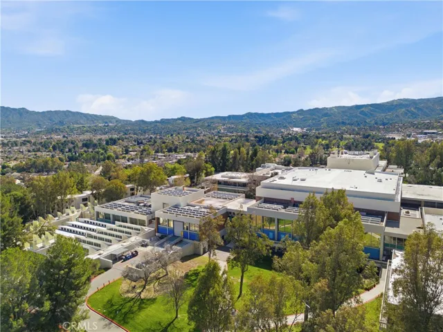 24528 Mcbean Parkway 30, Valencia, California 91355